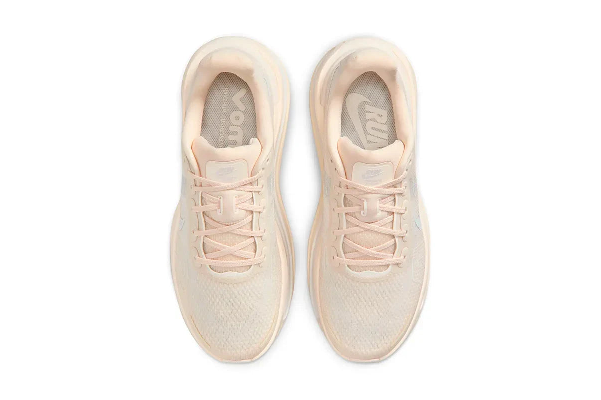 Nike Vomero Premium Chalk Bege
