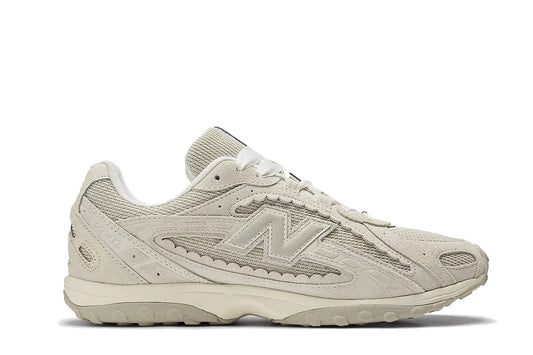 New Balance 204L Sea Salt Linen Bege