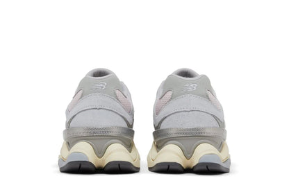 New Balance 9060 Pink Granite Silver Metallic Silver Cinza