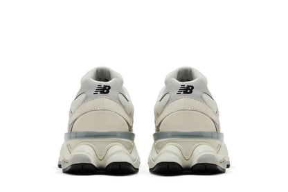 New Balance 9060 Sea Salt Raincloud Cinza