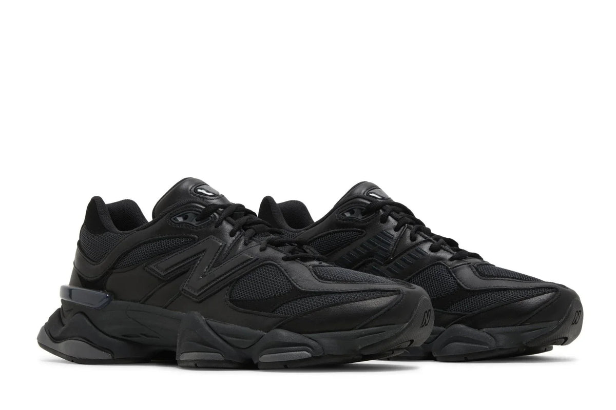New Balance 9060 Triple Black Preto