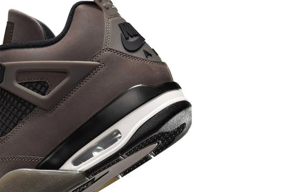Nike Air Jordan 4 Cave Stone and Black Marrom