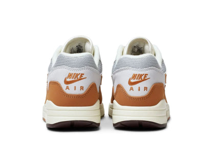 Nike Air Max 1 x Patta Monarch Laranja