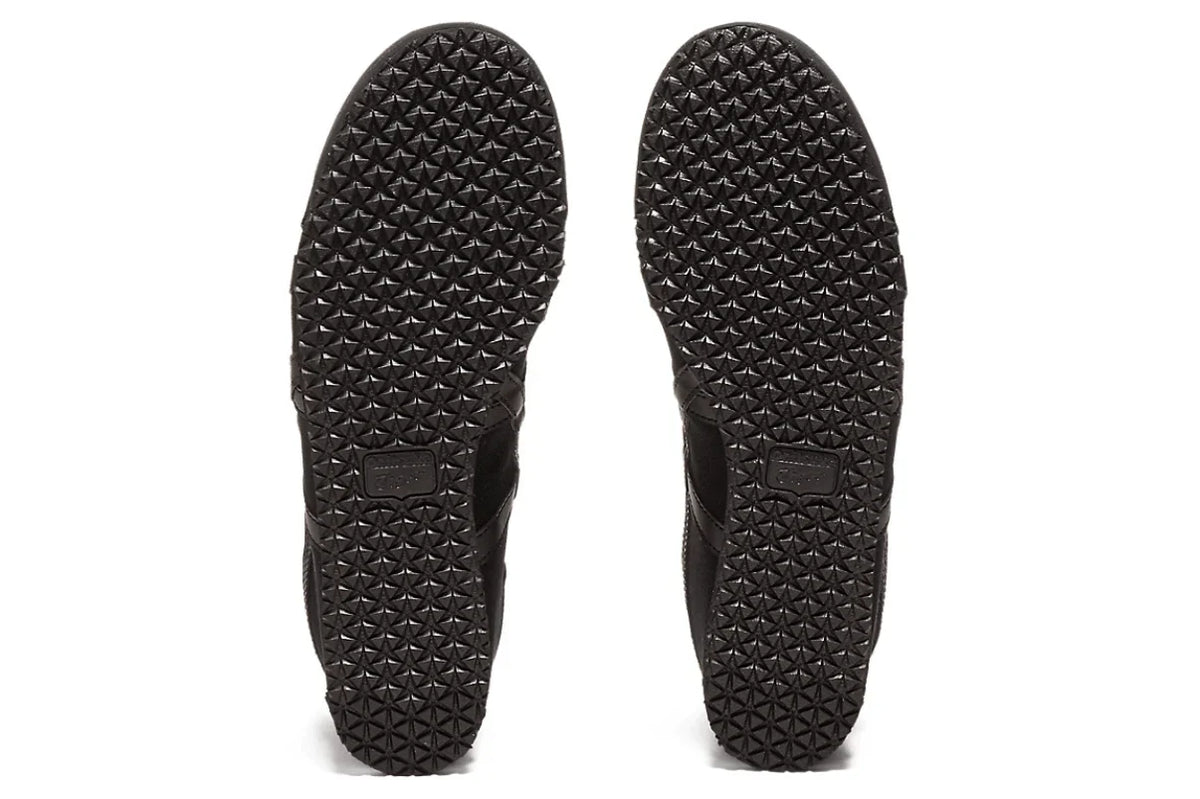 Onitsuka Tiger Mexico 66 Slip-On Black Preto